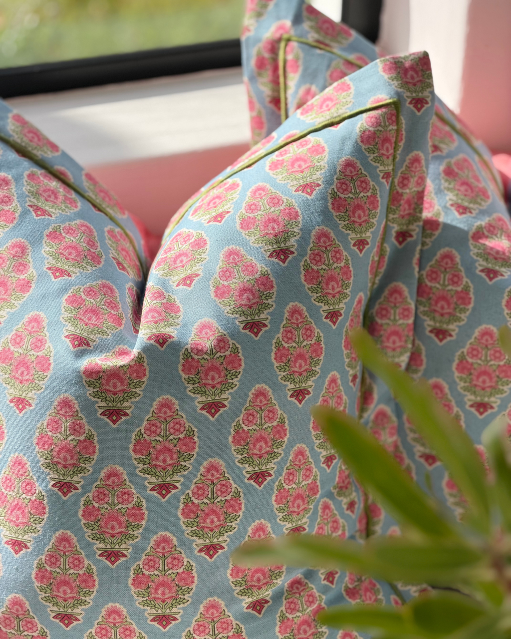 Floral Charm Cover